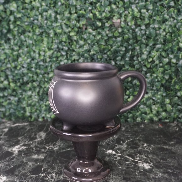 Spider Web Cauldron Mug - Picture 2 of 7